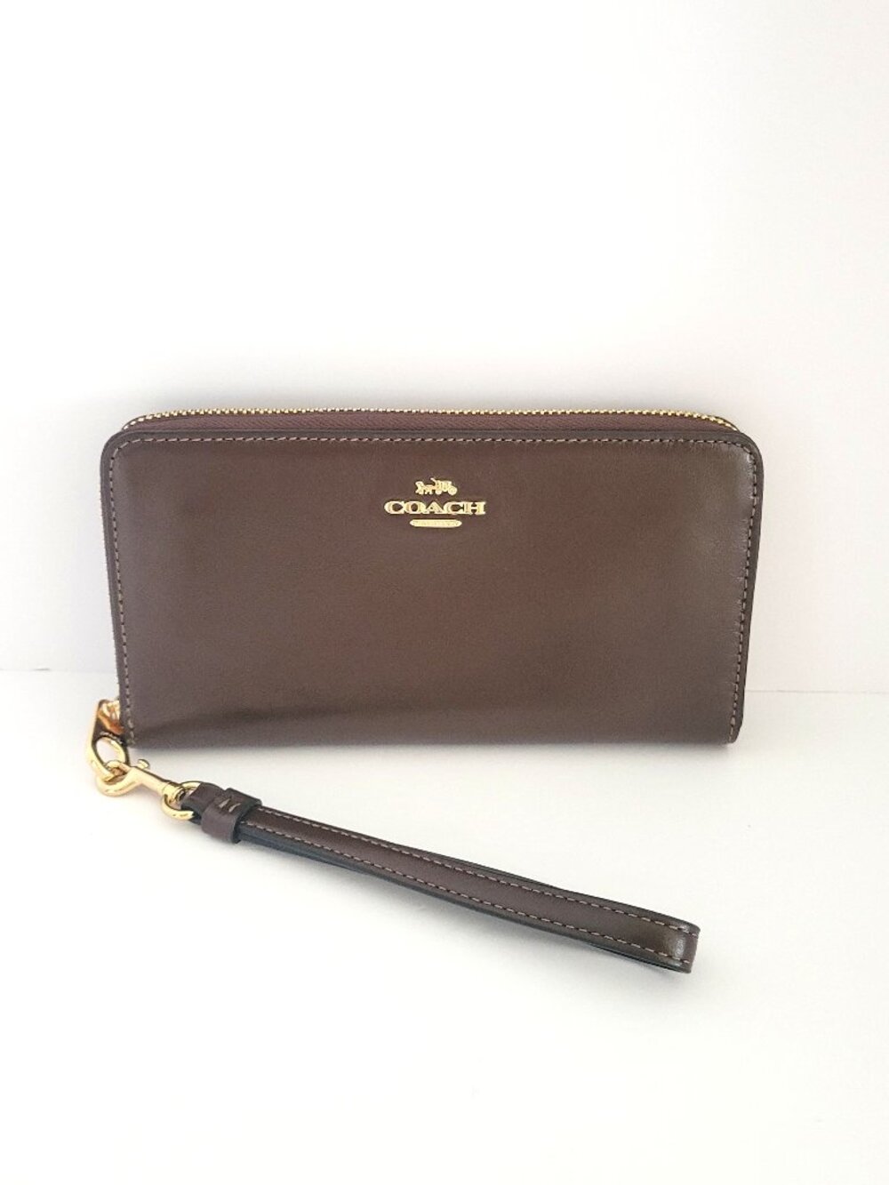 Coach CEC19 Long Zip Around Crinkle Shiny Leather Wallet Wristlet Maple